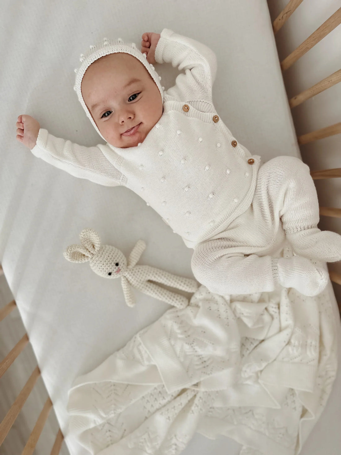 Primeira roupa do bebé: qual o tecido mais adequado?