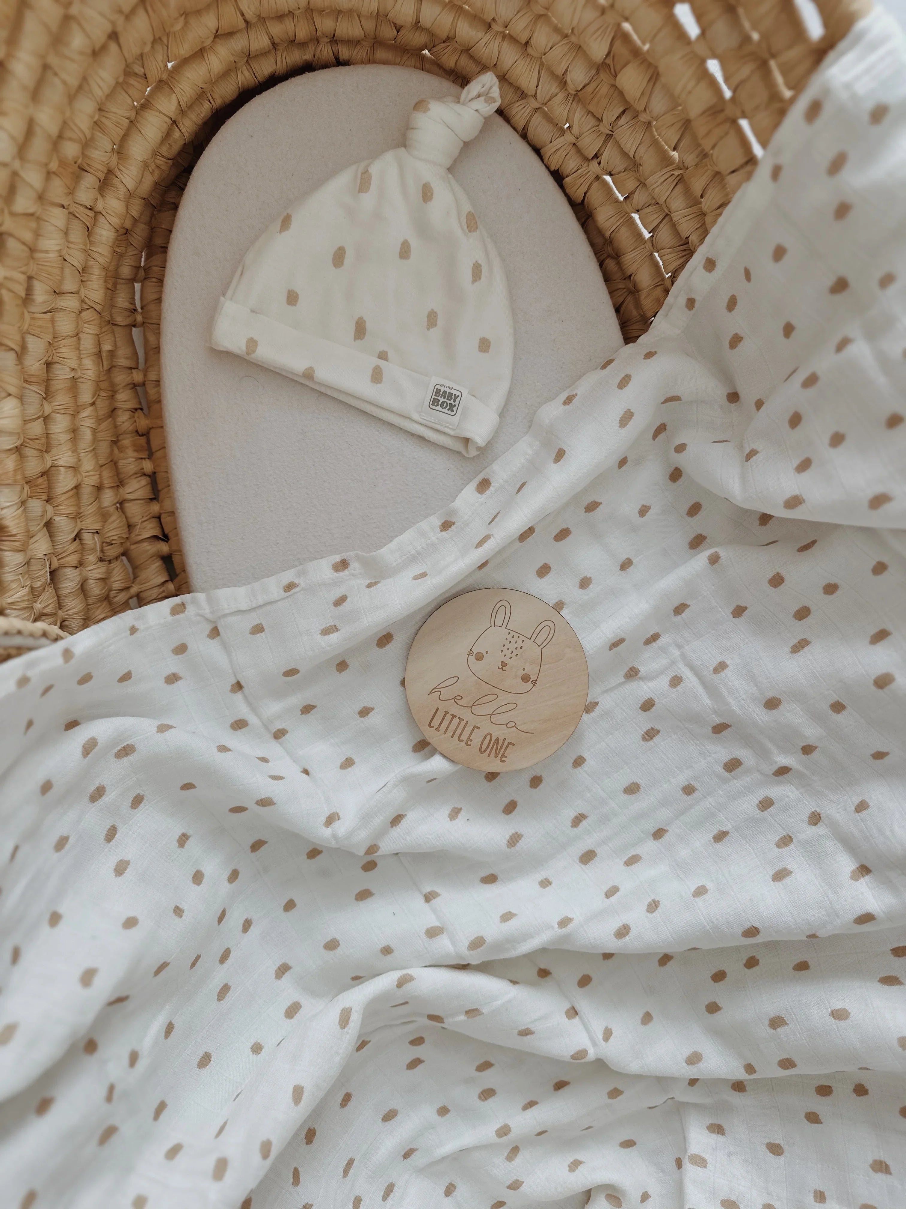 swaddle e gorro recém nascido