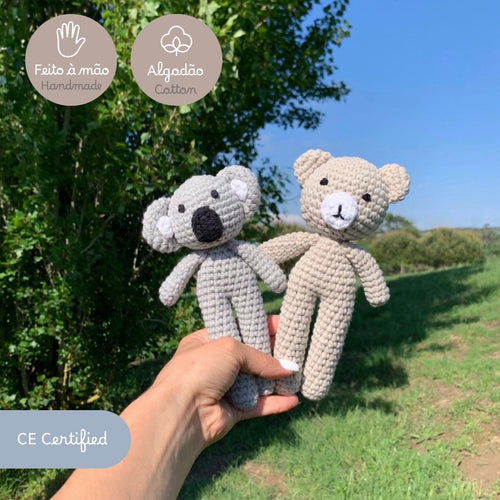 coala e urso amigurumis em crochet para bebé