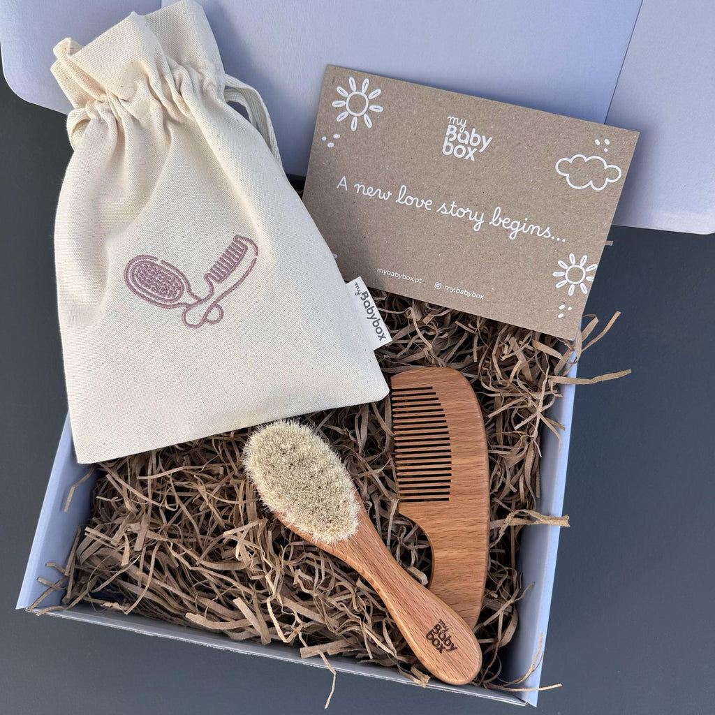 Brush and Comb Set with Pouch